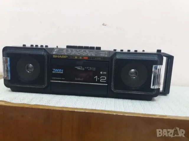 SHARP WQ-T242. Двукасетъчен. 