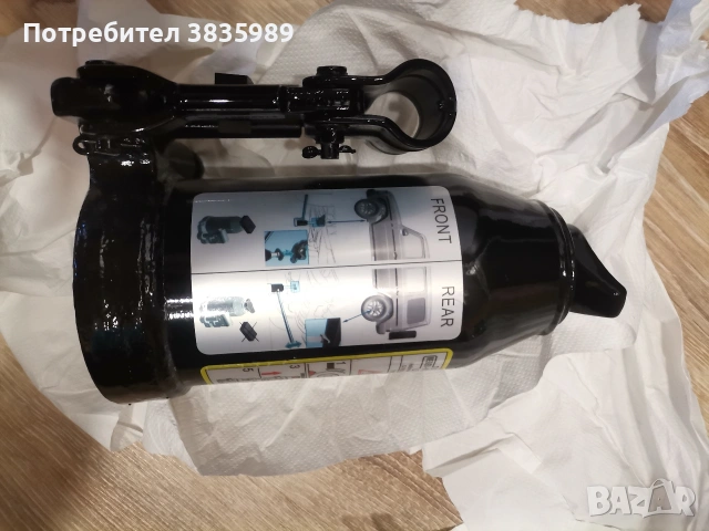 Продавам оригинален комплект крик за Мерцедес G class , снимка 11 - Аксесоари и консумативи - 54273683