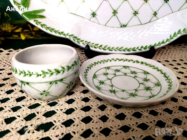 Комплект чудесен от Италия , снимка 4 - Чинии - 54209187