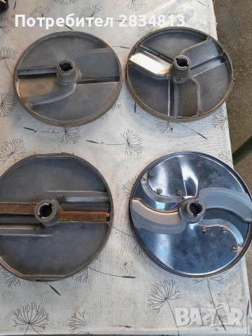 Dito Sama TRS VV зеленчукорезачка, снимка 7 - Обзавеждане на кухня - 54092128