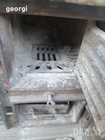 стара българска чугунена печка на дърва, снимка 12 - Печки, фурни - 54249155