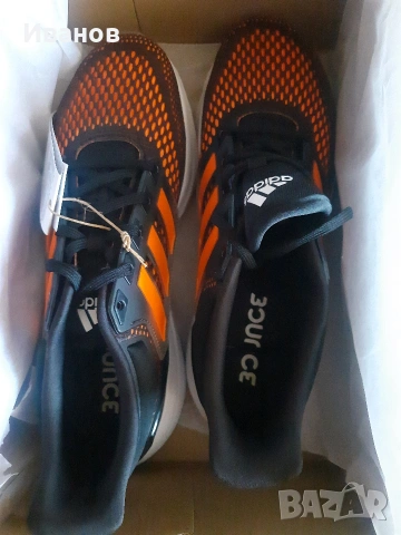 Оригинални маратонки Adidas , снимка 2 - Маратонки - 48910169