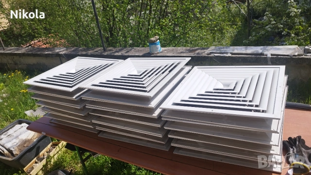 Таванни вентилационни решетки бели - ТВР квадрат 53/53см и кръг Ф58