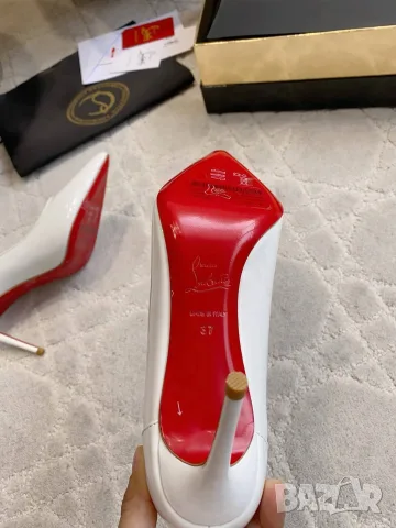 Christian Louboutin Kate 85 Patent Pumps – White, снимка 6 - Дамски обувки на ток - 55417772