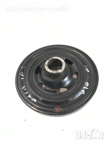 Ремъчна шайба на колянов вал за Mercedes Vito W639 111 CDI (2004–2009) A6110300503