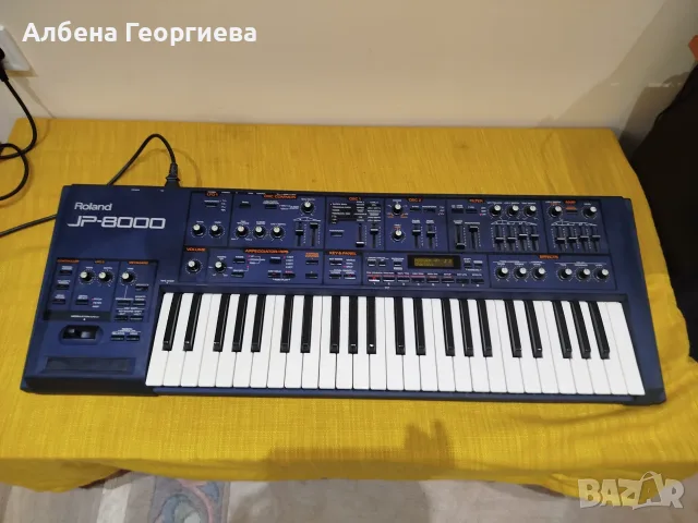 Синтезатор ROLAND JP-8000