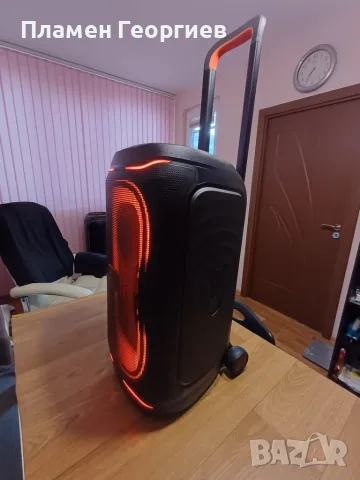 Преносима аудио система JBL PARTYBOX 330, 280 W, Bluetooth 6, Auracast, Автономност до 18 часа, снимка 4 - Bluetooth тонколони - 55657491