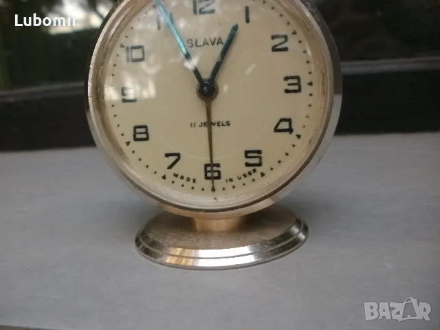 Античен руски часовник / будилник / - механичен ! - Slava ! Made in USSR ! , снимка 2 - Антикварни и старинни предмети - 55501882