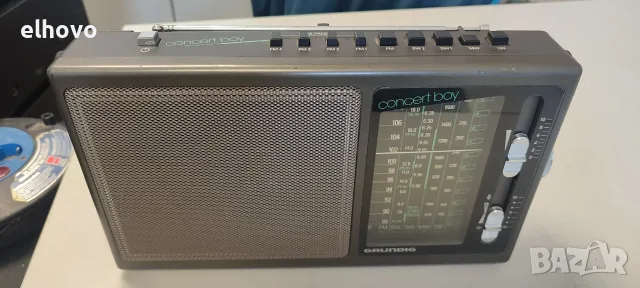 Радио Grundig Concert Boy 225a, снимка 4 - Радиокасетофони, транзистори - 55624505