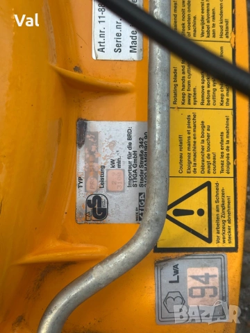 Бензинова самоходна косачка Stiga, снимка 5 - Градинска техника - 53974722