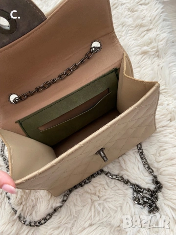 Дамска чанта, снимка 2 - Чанти - 54089654