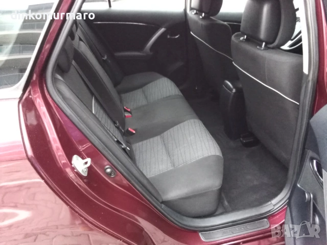 Toyota Avensis 2.0D4D-124kc. FACELIFT, снимка 13 - Автомобили и джипове - 54526732