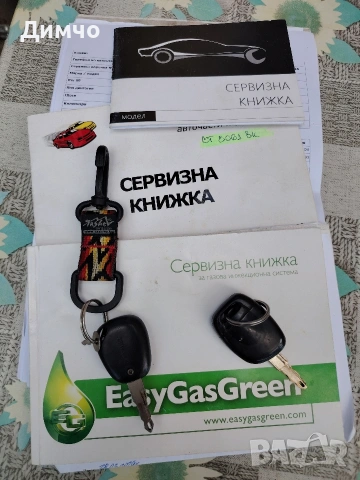 Рено Меган Сценик бензин + газ, снимка 6 - Автомобили и джипове - 55176811