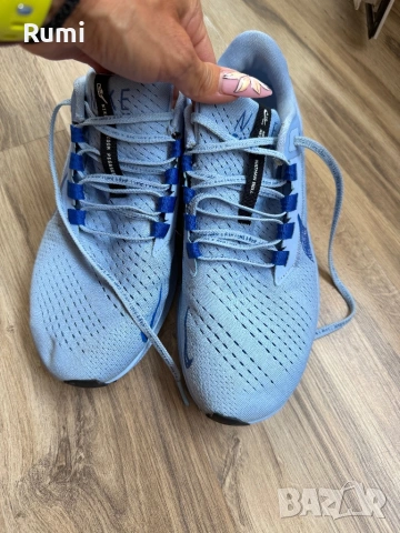 Оригинални маратонки  Nike Air Zoom Pegasus 38 AIR „Run To A…“ ! 41 н, снимка 2 - Маратонки - 54723114