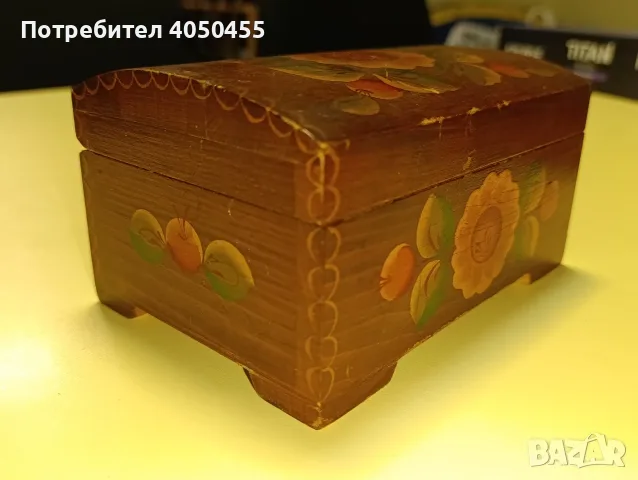 Две старинни ръчно рисувани дървени кутийки, снимка 2 - Антикварни и старинни предмети - 55578286