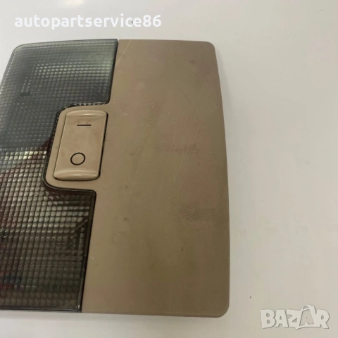 Вътрешна плафониера лампа за четене за Audi A8 D2 3.3 Tdi (2002) 4B0947105, снимка 3 - Части - 54726026