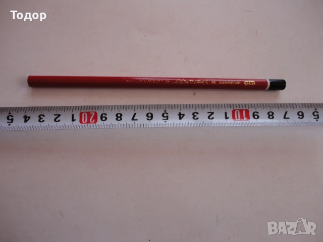 Червен химически молив Хемус Родина 