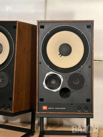 Мониторни тонколони JBL 4311WX-A + Нови метални стойки + Усилвател, снимка 13 - Тонколони - 37094208