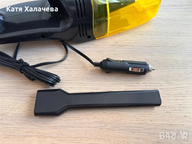 Продавам Нова Прахосмукачка за кола Dunlop , 12 V , нова, неизползвана .  Цена - 25 Евро , снимка 7 - Прахосмукачки - 54311879