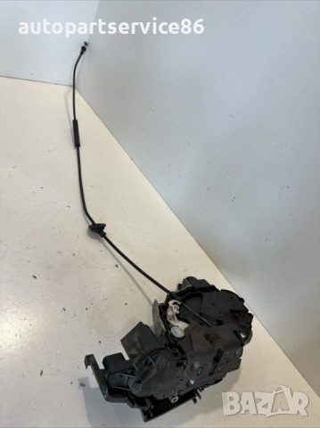 Механизъм за заключване предна лява врата за Volvo C70 Convertible (2008) 30632852, снимка 3 - Части - 54029276