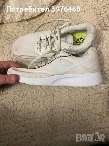 Nike  маратонки  плат дамски, снимка 2 - Маратонки - 54689634
