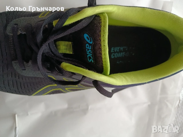 Маратонки за бягане SAUCONY и ASICS gel 28,5 см. , снимка 4 - Маратонки - 54664733