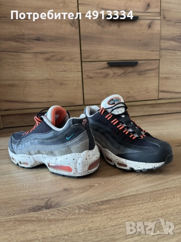 Обувки Nike Air Max 95, снимка 4 - Маратонки - 55600712