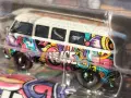 Mini GT No.1191 Volkswagen T1 minibus MIZU DESIGN 1967 - CHASE, снимка 5