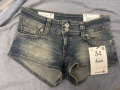 Нови дънкови панталонки Stradivarius D76 Microshort, размер 34 (XS), снимка 1