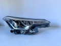 фар десен Toyota CH-R 2016-2019 г. #1060V . 81110-F403100, снимка 1