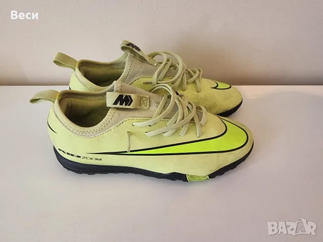 Детски футболни обувки Nike, снимка 2 - Футбол - 55558526