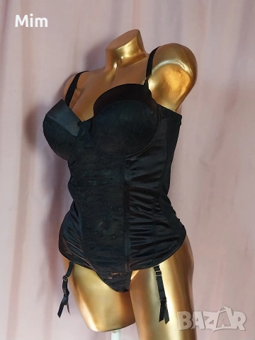 BODYFLIRT 85 D Черен корсет с жартиери за чорапи , снимка 6 - Корсети, бюстиета, топове - 54694680