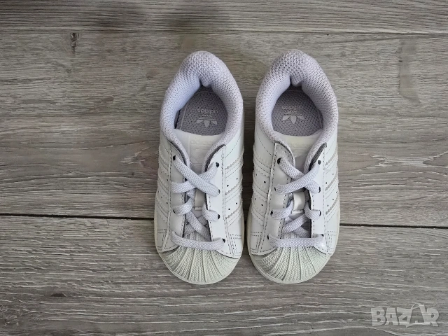 детски кецове Adidas, снимка 4 - Детски обувки - 54443276