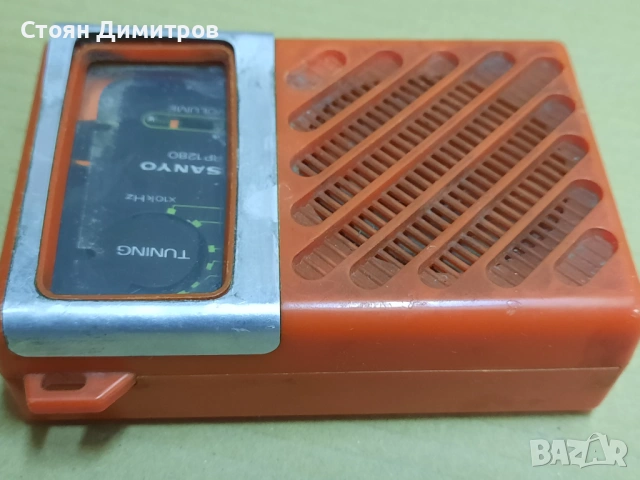 AM радиоприемник Sanyo RP1280, снимка 3 - Радиокасетофони, транзистори - 54668510