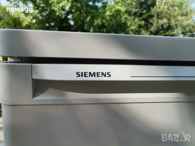 Компактен и надежден хладилник Siemens (152 л) – Произведен в Германия, снимка 2 - Хладилници - 55597206