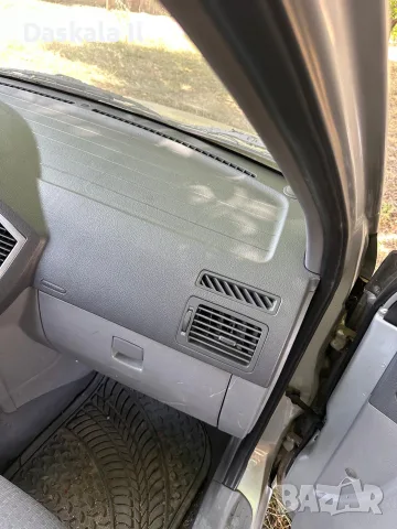 kia carens 2.0 disel, снимка 6 - Автомобили и джипове - 55704169
