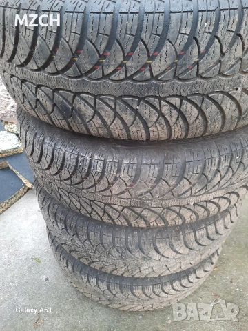 зимни гуми 195/65/15, снимка 4 - Гуми и джанти - 54137972