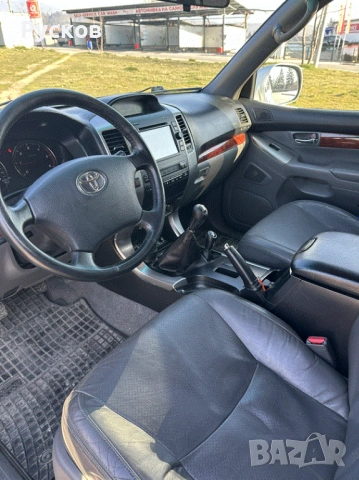 Toyota Land Cruiser 120 дизел, снимка 11 - Автомобили и джипове - 54188941