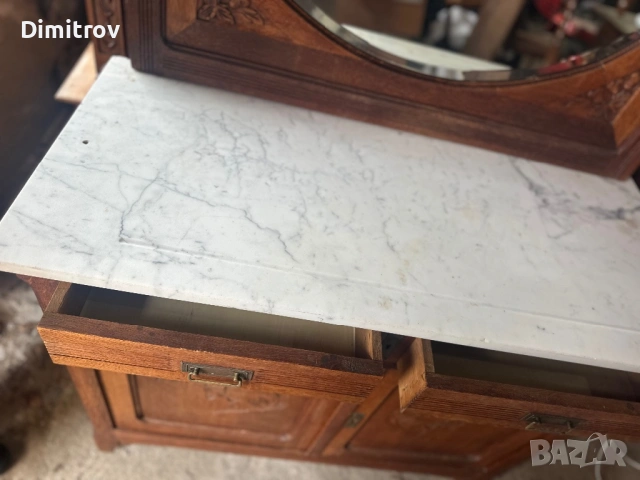 Винтидж дървен шкаф/тоалетка с огледало и мраморен плот, снимка 5 - Тоалетки - 54545001