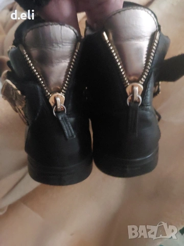 Giuseppe ZANOTI Limited   SALOMON. Gore Tex. Size 39 1/3 Туризъм , снимка 8 - Дамски боти - 37319168