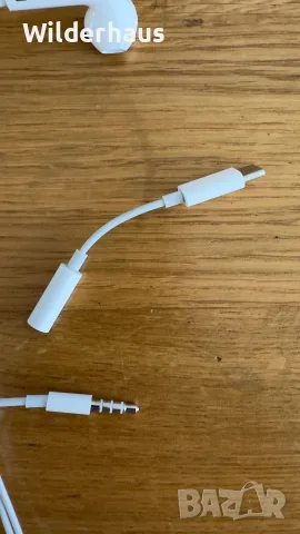 Apple Earpods- Headphone Jack / usb c adapter, снимка 2 - Слушалки, hands-free - 55395422