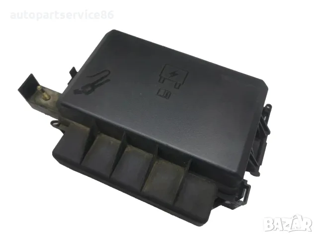 Кутия с предпазители / Модул за управление за Chrysler 300C 3.0 CRD (2009) OEM P05087269AL