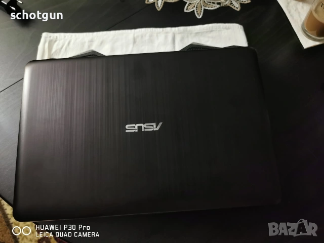 лаптоп Asus X540NA