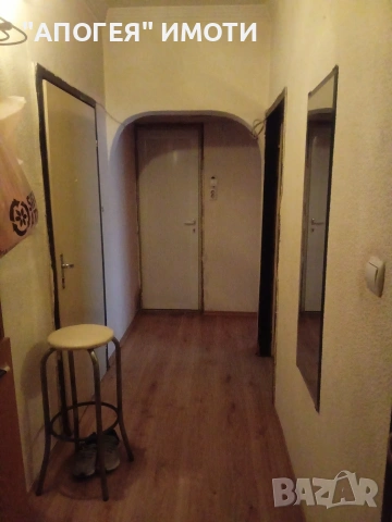 Продава в началото на Изгрев Многостаен Апартамент, 70 м2, снимка 4 - Апартаменти - 55191381