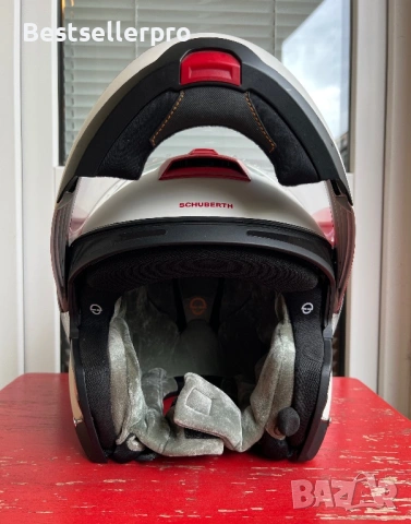 Schuberth C4 Pro-Каска за мотор, снимка 4 - Аксесоари и консумативи - 54362339