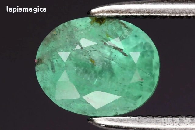 Натурален смарагд от Нигерия 0.82ct 6.3x5mm овална шлифовка