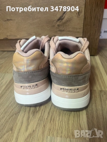 Дамски обувки Guess , снимка 2 - Маратонки - 54782158