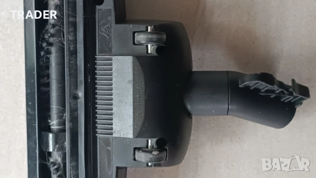 Четка за прахосмукачка комбинирана за килими и гладки повърхности, снимка 10 - Прахосмукачки - 41159598