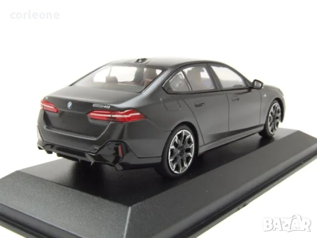 BMW I5 2023 - мащаб 1:43 на Minichamps моделът е нов в PVC дисплей-кейс, снимка 3 - Колекции - 55431088
