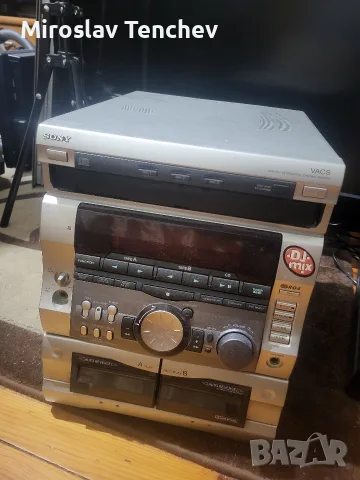 Sony Hi-Fi система с 3 CD / 2 касети / DJ Mix
